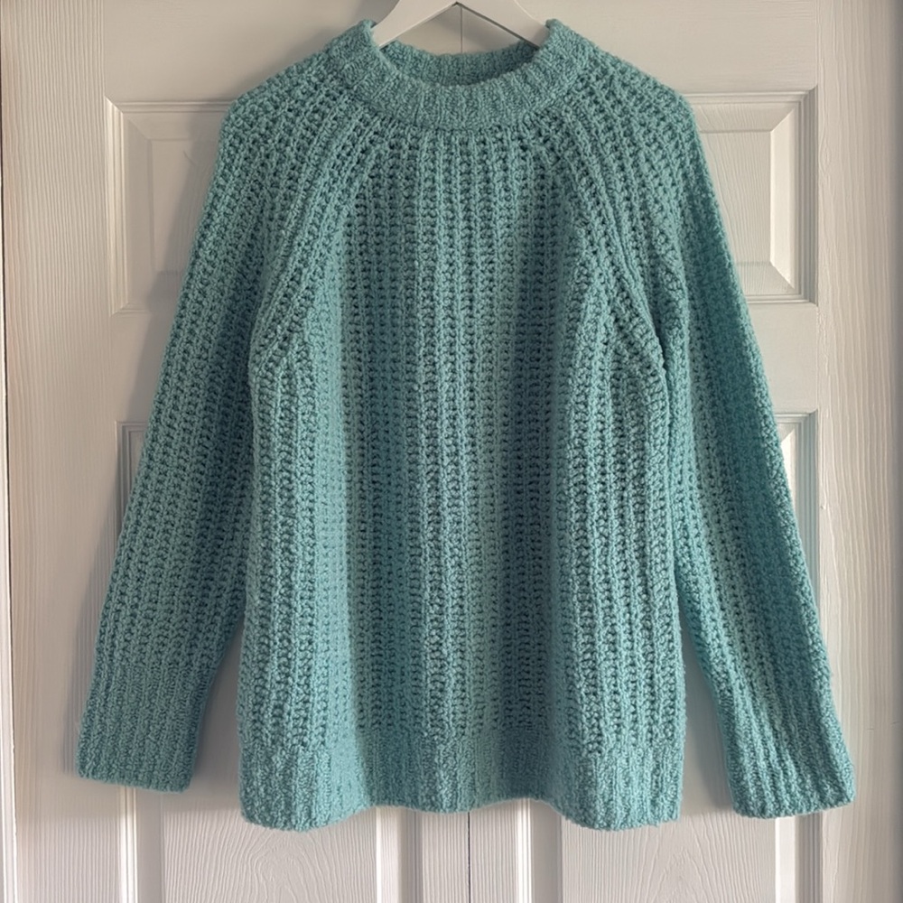 Vineyard Vines Capri Blue Cozy Fisherman Merino Wool Blend Sweater-Size Medium - Picture 4 of 14